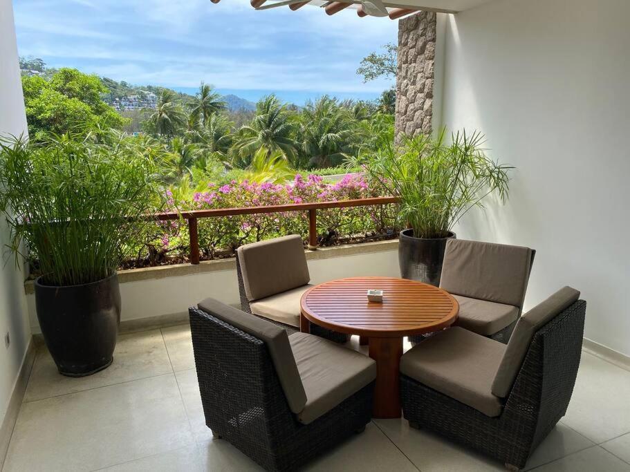 Beachfront 2 Bedroom Luxury Condo Chava Surin Exterior photo