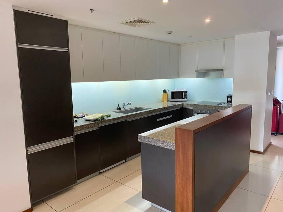 Beachfront 2 Bedroom Luxury Condo Chava Surin Exterior photo